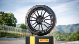 Pirelli Motorsport on täällä: Rengas24-tuotevalikoimaan lisätään huippuvalmistajan parhaat ratarenkaat